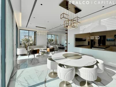 6 Bedroom Villa for Sale in Dubailand, Dubai - Luxurious 6 Bed Pent Suite Corner Villa in Paradise Hills
