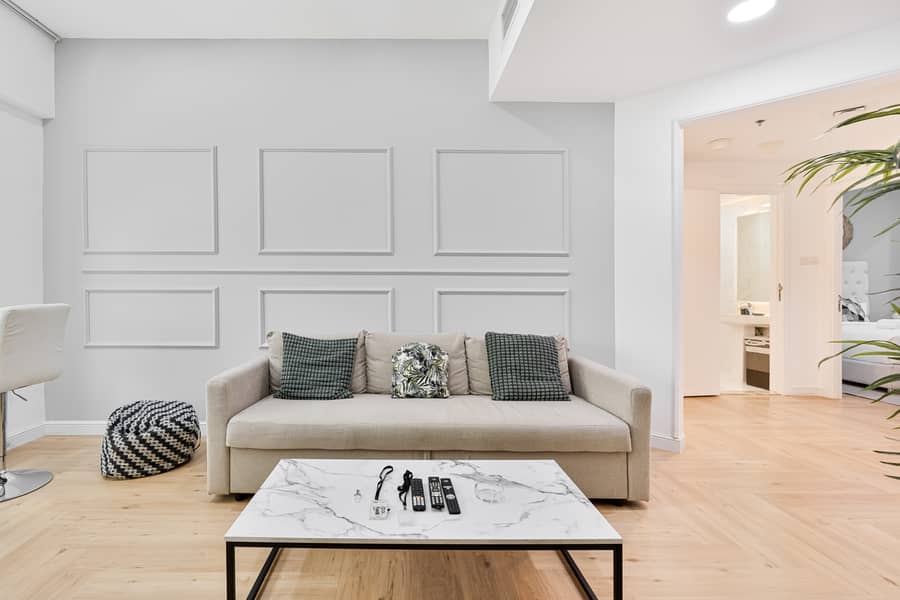 5 Living Room (2). jpeg