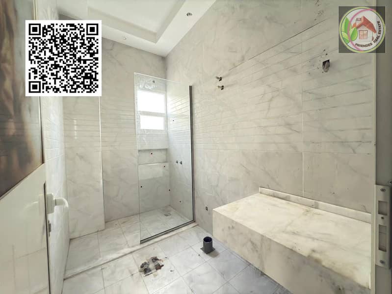 4 1a310865-cc21-4a56-81c3-64d35fb324ef. jpg