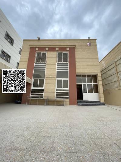A luxurious villa for rent in Al-Mowaihat 3 area, 5000 sq. ft.