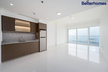 1 Bedroom Apartment for Rent in Dubai Harbour, Dubai - High Floor | Sea and Palm View | Vacant