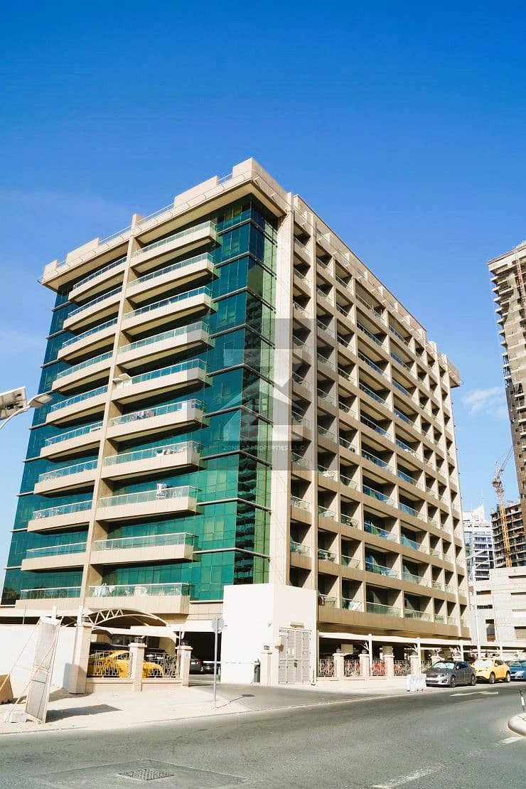 9 arena-apartments-12051_xl. jpg