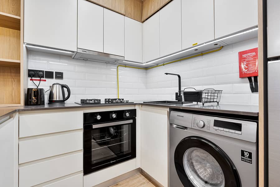 12 Kitchen photo 3. jpg