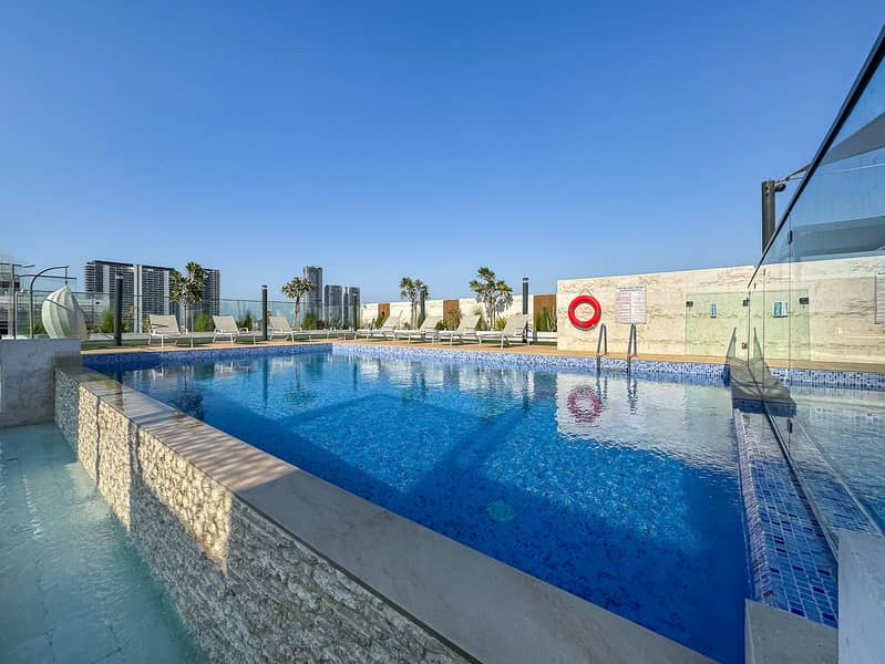 22 Pool. jpg
