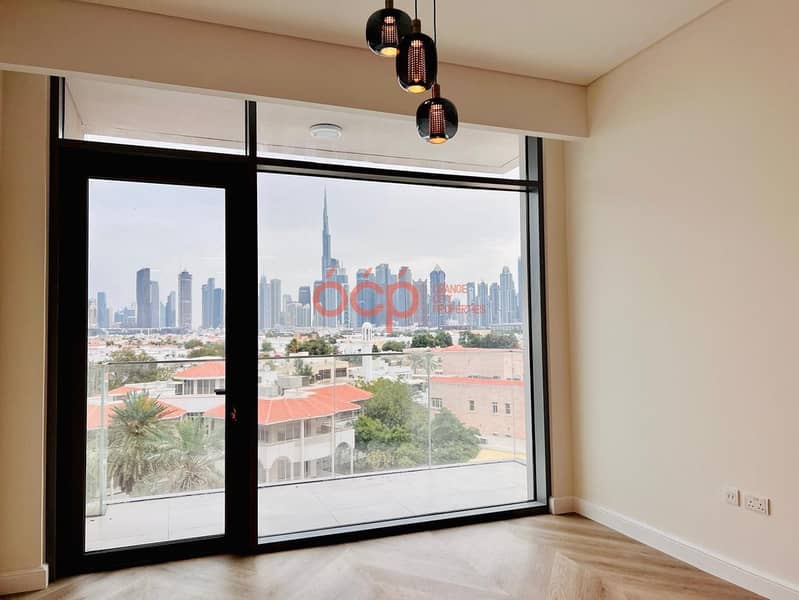 Fully fitted | Brand new | Large Layout Fully fitted | Brand new | Large Layout