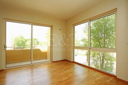 Lovely Three Bedroom Villa in the Hemaim Community Lovely Three Bedroom Villa in the Hemaim Community