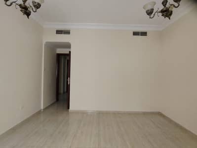 Prim location Muwaileh cormshal sharja 1bhk lo price 2 washroom