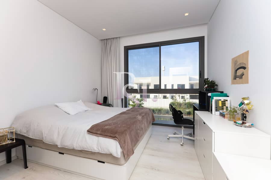 6 yas-acres-yas-island-abu-dhabi-bedroom (13). JPG