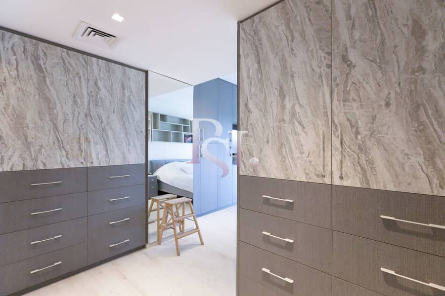 7 yas-acres-yas-island-abu-dhabi-closet (1). JPG