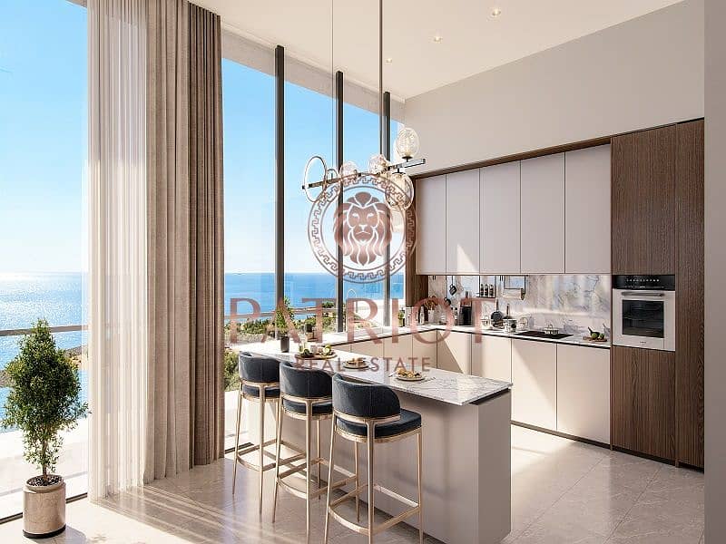 32 Penthouse - Kitchen. jpg