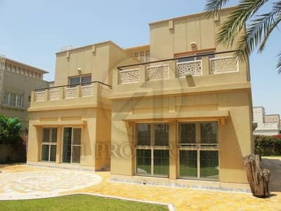 Corner Plot 4BR with Partial Lake View Corner Plot 4BR with Partial Lake View