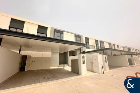 3 Bedroom Townhouse for Sale in Al Furjan, Dubai - Close to Pool and park | 3 Bedroom | East