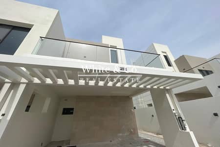 5 Bedroom Townhouse for Sale in DAMAC Hills, Dubai - VASTU Compliant | Investment | Corner Unit