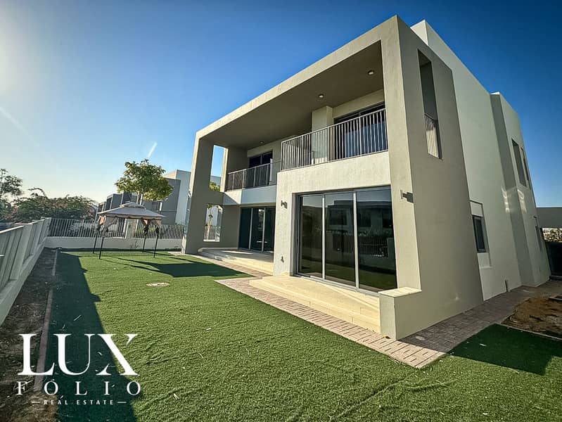 CORNER | GREEN BELT | VACANT | LARGE PLOT SIZE CORNER | GREEN BELT | VACANT | LARGE PLOT SIZE