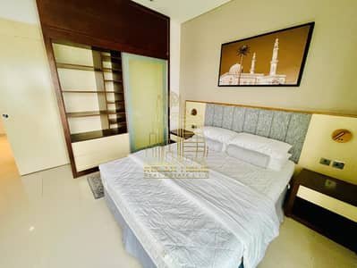 Luxury 2 BHK | Fully Furnished | Chiller Free | Near Metro Station