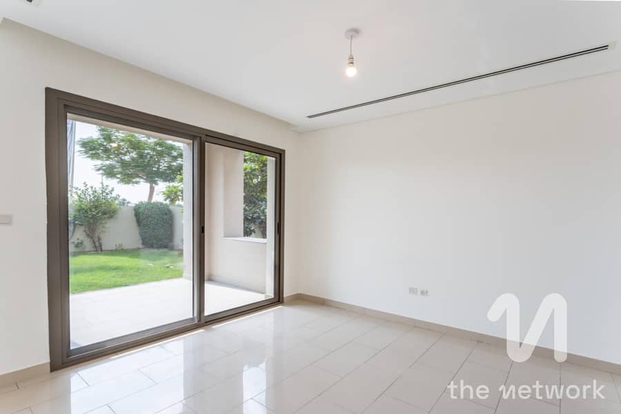 Single Row | Family Home | Well-maintained Single Row | Family Home | Well-maintained