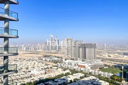 2 Bedroom Apartment for Sale in Sobha Hartland, Dubai - Vacant on Transfer | Corner Unit | High Floor