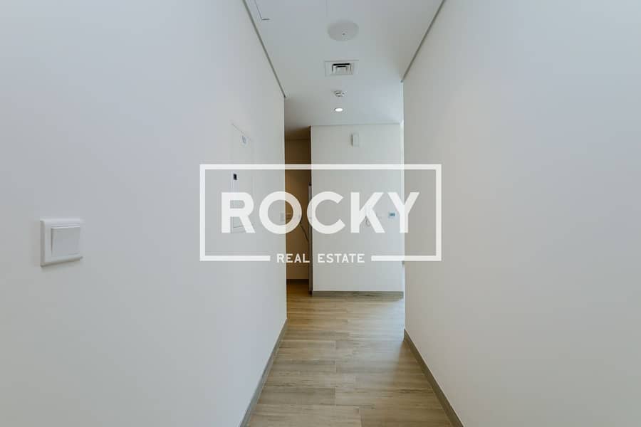 6 JVC007 - Apartment-3130. jpg