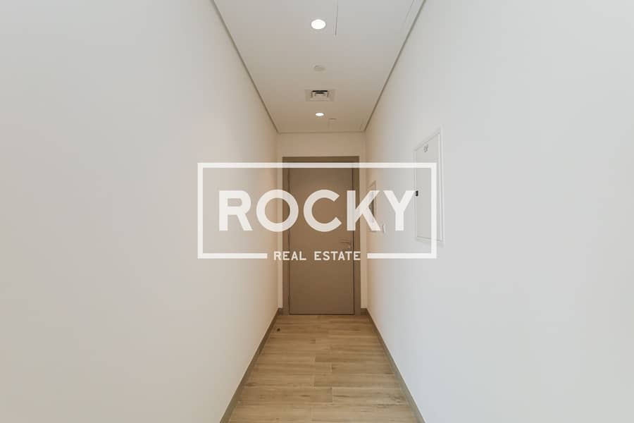 11 JVC007 - Apartment-3153. jpg