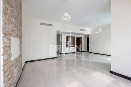 2 Bedroom Flat for Rent in Business Bay, Dubai - Prime Location | Spacious Unit | High Floor