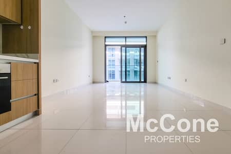 1 Bedroom Apartment for Rent in Dubai Harbour, Dubai - Vacant | Large Balcony | Luxurious