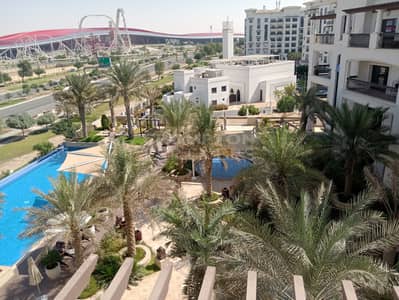 2 Bedroom Apartment for Sale in Yas Island, Abu Dhabi - Pool and Yas Waterwold View|Tenanted|2 plus maid