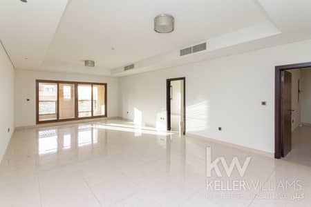 3 Bedroom Apartment for Rent in Palm Jumeirah, Dubai - 2 parkings | Ready to move in | Low floor