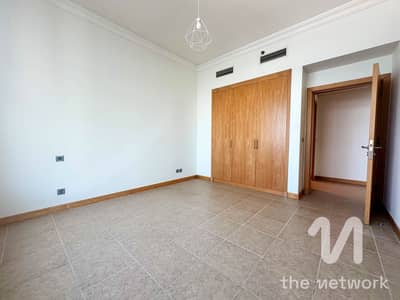Vacant | Fully Upgraded | Unfurnished | Smart Home