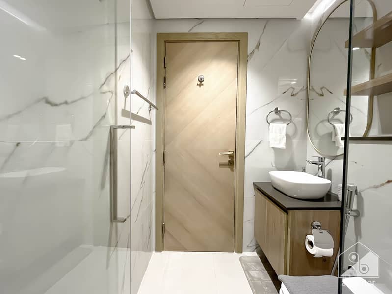 18 Rokane g25 311-25. jpg