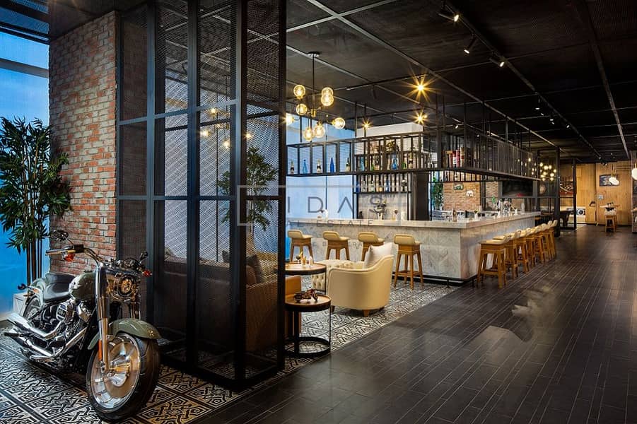 15 Urban Bar - 01. JPG