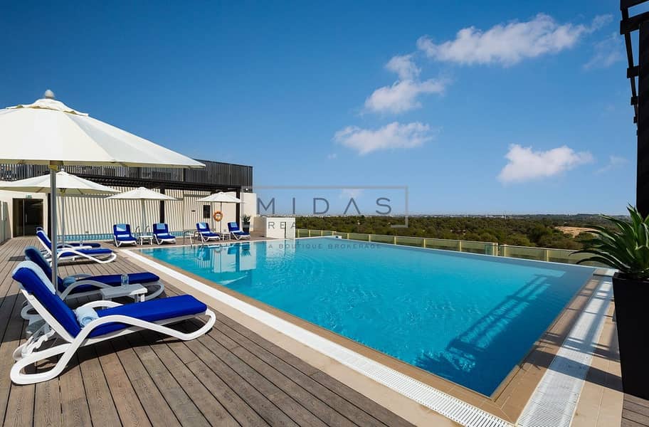 16 MPM - Hotel Pool. jpg