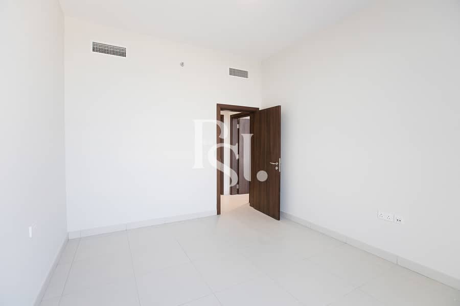 4 reflection-al-reem-island-shams-abu-dhabi-bedroom (5). jpg