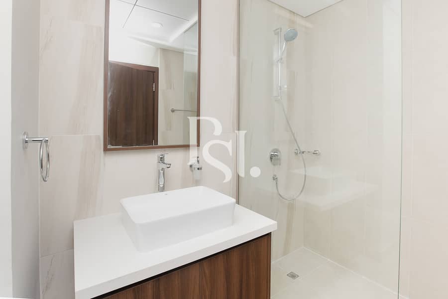 5 reflection-al-reem-island-shams-abu-dhabi-bathroom (1). jpg