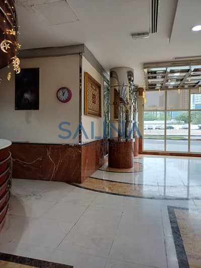 An opportunity to own a three -room apartment and a lounge in an excellent location in Sharjah