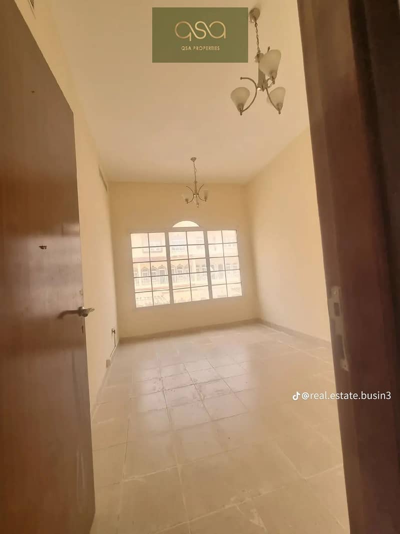 4 bd5af166-3539-4bd6-977f-9ae2048968c5. jpg