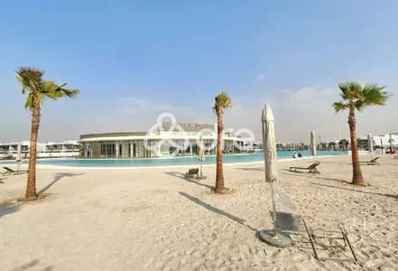 3 Bedroom Villa for Rent in Dubai South, Dubai - beach. jpg