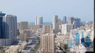 شقه غرفه و صاله خاليه  مساحه كبيره مفروشه وجاهزه للأنتقال الفورى للبيع  بأبراج الهورايزون عجمان .