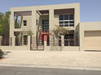 Charming 4 Bed Villa with Fabulous Beachfront for Rent - Malibu Charming 4 Bed Villa with Fabulous Beachfront for Rent - Malibu