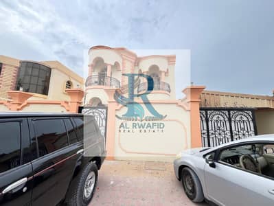 Annual Rent Villa in Ajman:  - **Location:** Villa for rent in Al-Muwahehat area, Ajman. - **Villa Details:** The villa consists of 5 spacious bedroom
