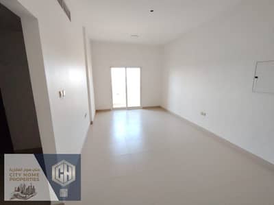 Al Mowaihat 3 is close to Mohammed bin Zayed Street and Al Tallah