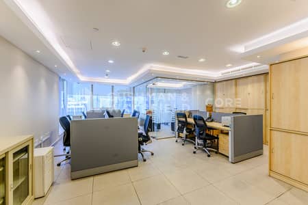 Office for Rent in Business Bay, Dubai - Fully Fitted and Furnished Office | DED License