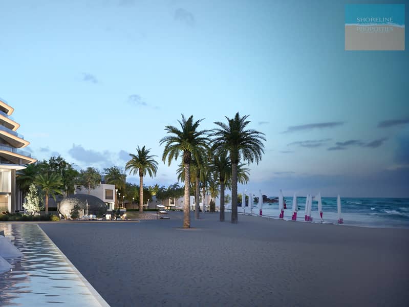 9 Porto Playa - sun loungers. jpg