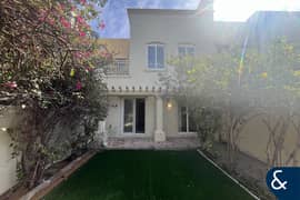 فیلا في الينابيع 8،الينابيع 2 غرف 3100000 درهم - 11019892