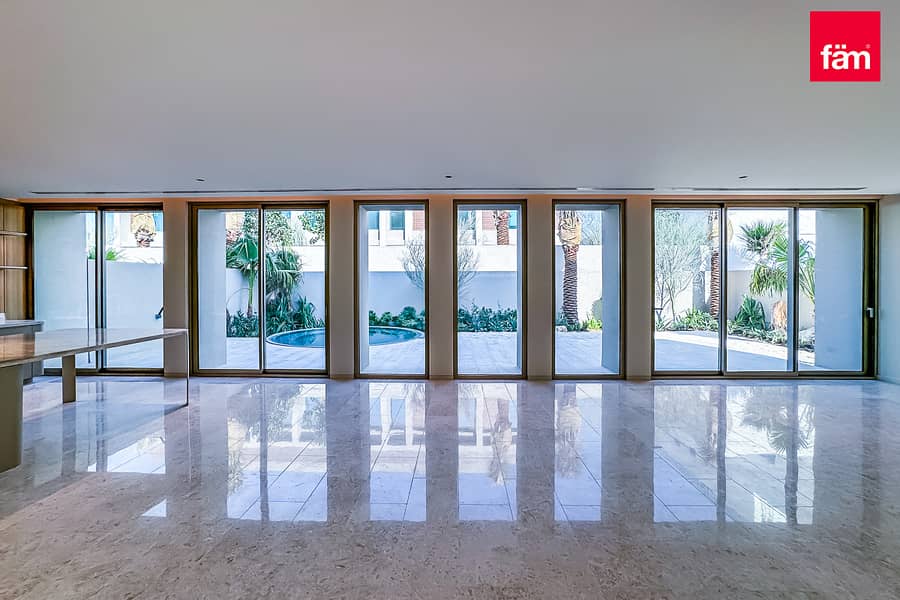 Vacant 5BR Villas|BUA 5,500sq. ft Each|Top Finishes Vacant 5BR Villas|BUA 5,500sq. ft Each|Top Finishes