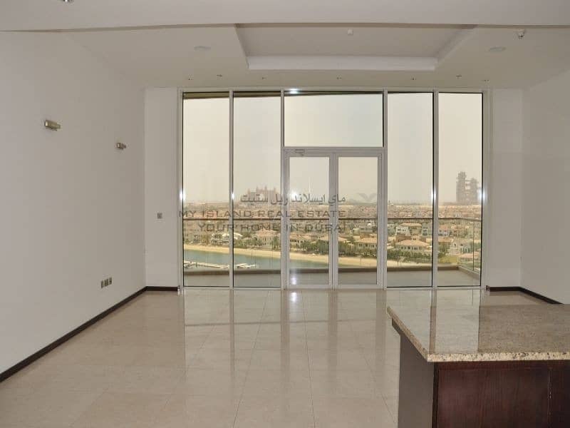 VACANT high floor 2 bedroom + Study with fantastic views