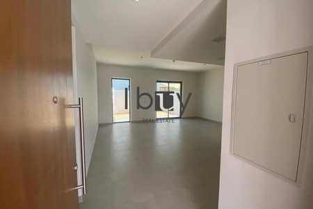 2 Bedroom Apartment for Rent in Al Ghadeer, Abu Dhabi - First Occupant | Easy Payments | Massive Layout |