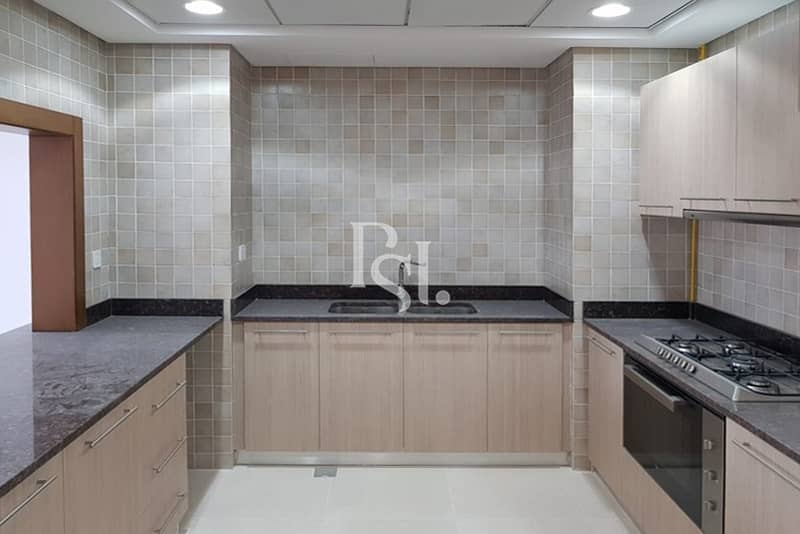 4 yas-island-ansam-abu-dhabi-kitchen. jpg