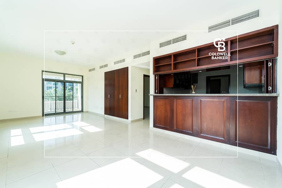 Spacious | 3 Bedroom | Vacate | Pool View