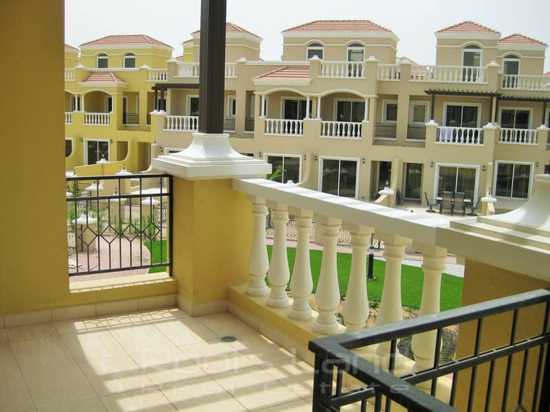 Townhouse in Al Hamra Village with Stunning View