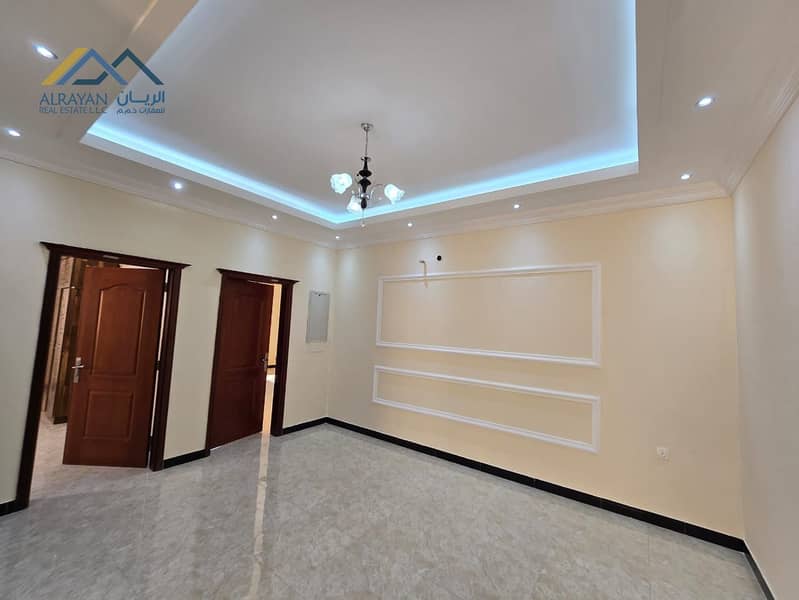 6 2dd7be96-db2a-4d71-bd21-a457875648d8. jpg